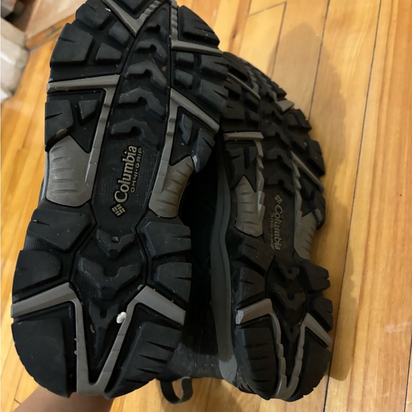 Columbia Men’s Boots - Picture 6 of 6